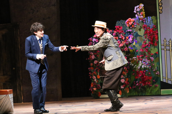 ミュージカル「紳士のための愛と殺人の手引き」舞台写真