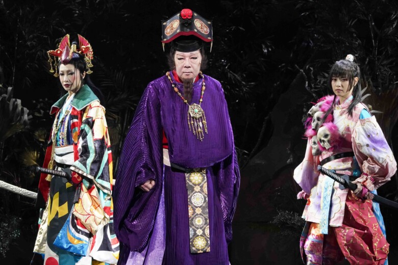 劇団☆新感線 いのうえ歌舞伎『バサラオ』撮影:田中亜紀