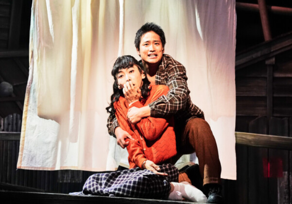 『泣くロミオと怒るジュリエット』撮影:細野晋司