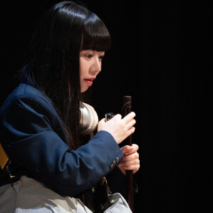 ロロ『校舎、ナイトクルージング』撮影：岩本美佳