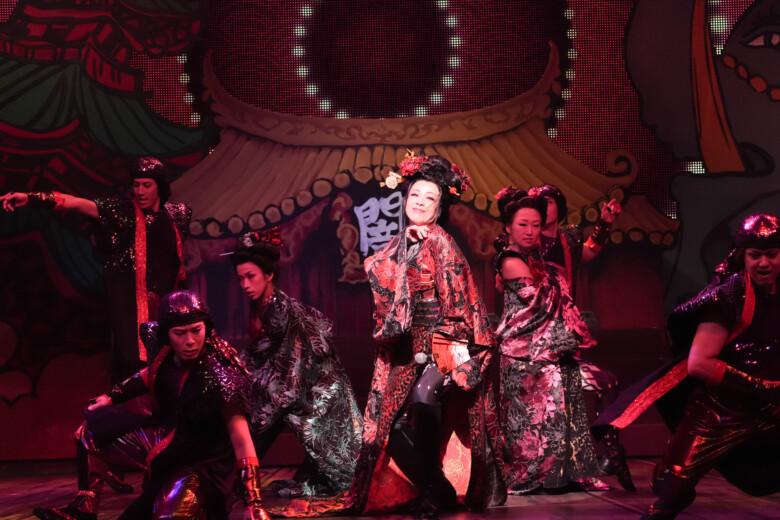 劇団☆新感線『爆烈忠臣蔵』撮影：田中亜紀