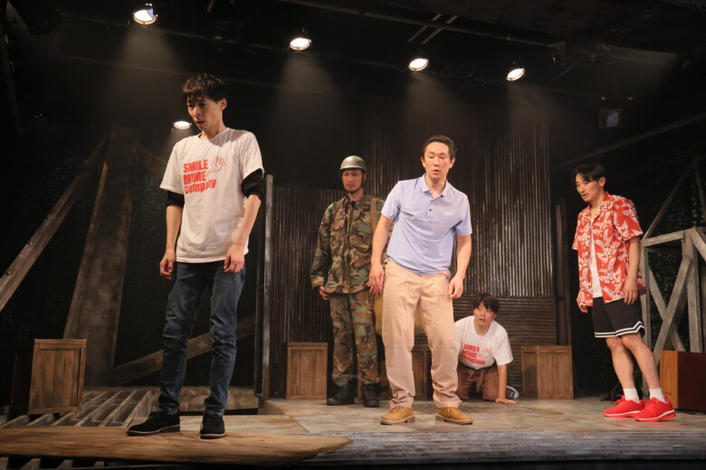 日本の劇団 第三劇『その鉄塔に男たちはいるという』撮影：白根美恵