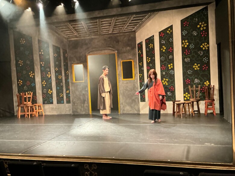 東京マハロリバイバル『あるいは真ん中に座るのが俺』