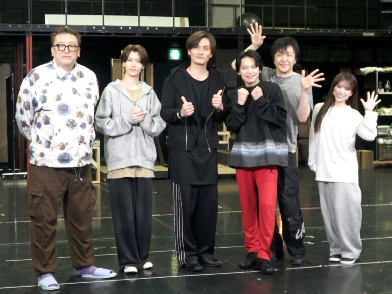 ミュージカル『サムシング・ロッテン』