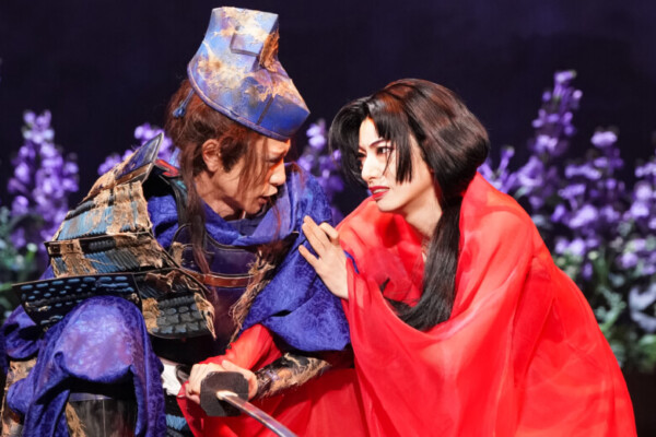 「紅鬼物語」舞台写真　撮影：田中亜紀